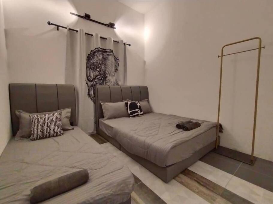 Bole Villa-private Pool-bbq-karaoke 20pax Ipoh