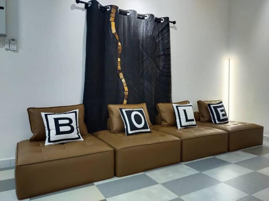 Bole Villa-private Pool-bbq-karaoke 20pax *